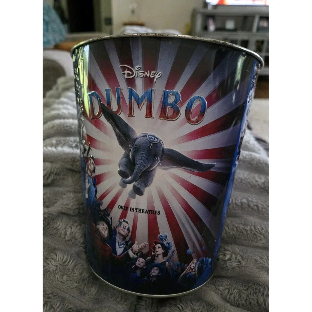 Disney DUMBO Metal Popcorn Bucket Marvel 130 oz. Super Cute!